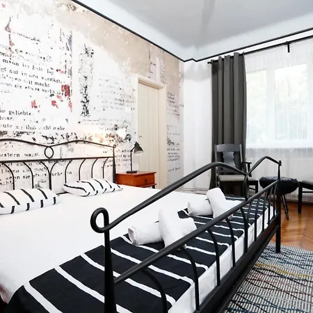 Appartement 3 Bdrm Near Old Town *